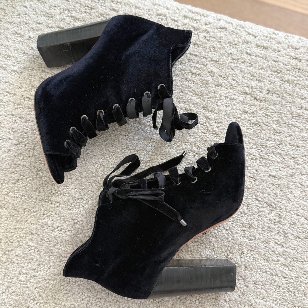 Schutz NEAPOLI Black Velvet Lace Up Peep Toe Booties BLOCK Heel WOMEN 8‎